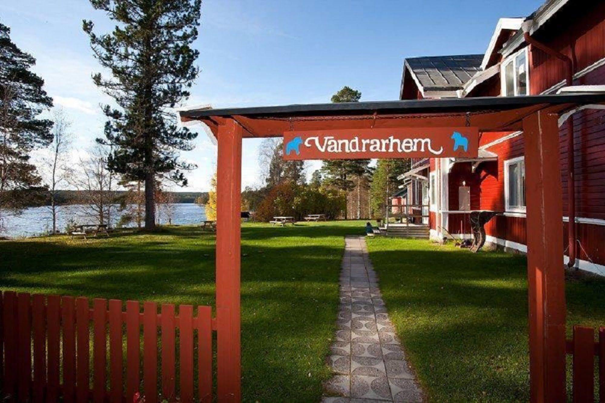 Furudals Vandrarhem Och Sjoecamping Exterior photo